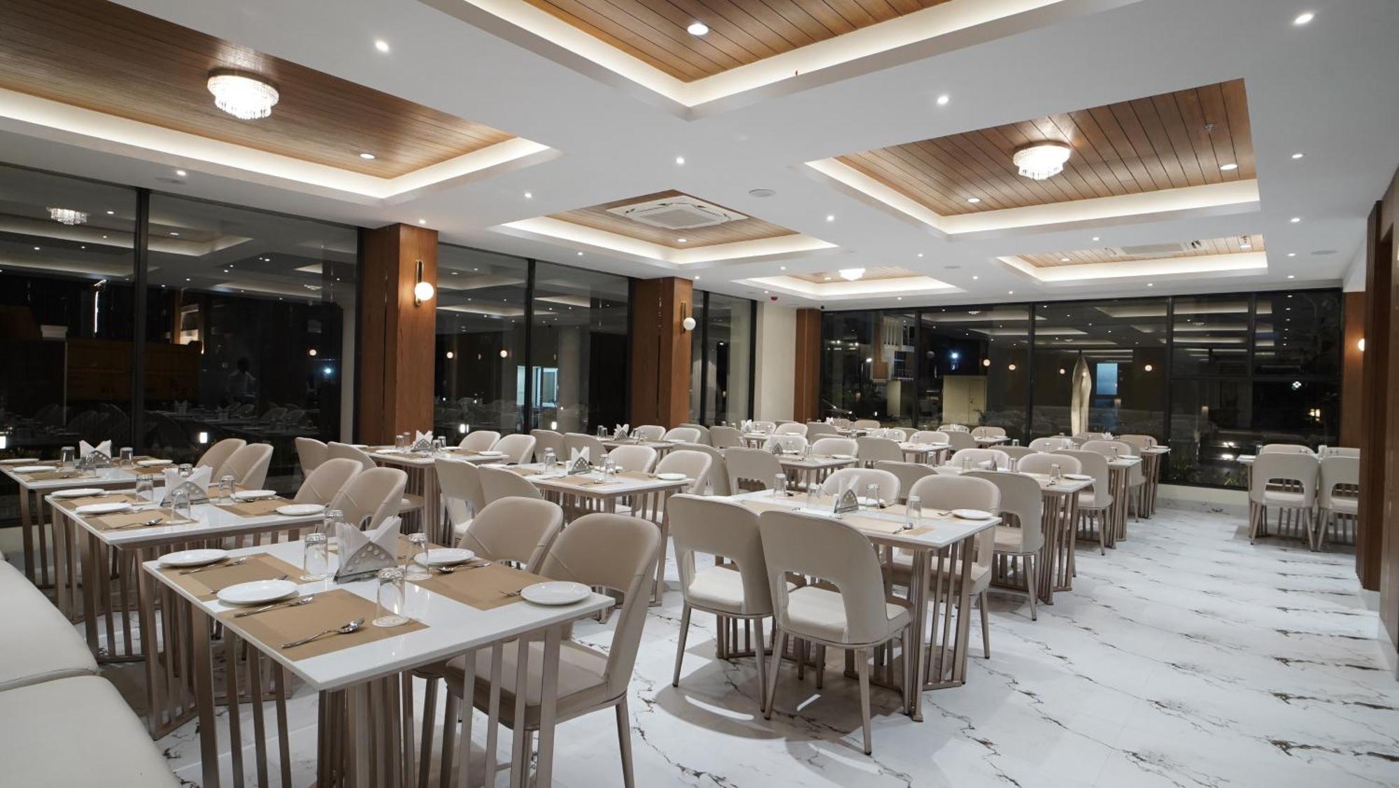 Antique Regency !! Luxurious Hotel In Digha !! Kültér fotó