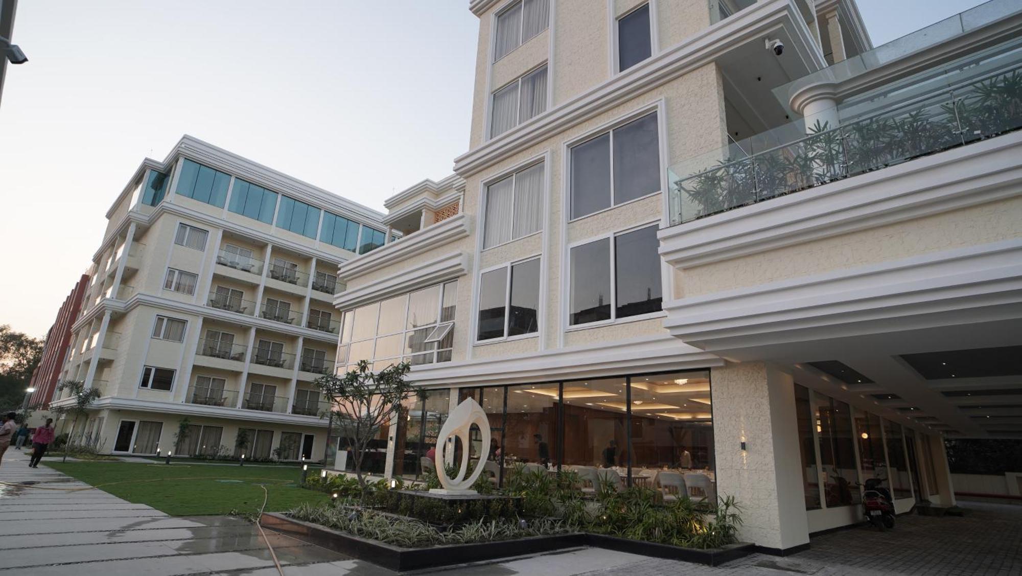Antique Regency !! Luxurious Hotel In Digha !! Kültér fotó
