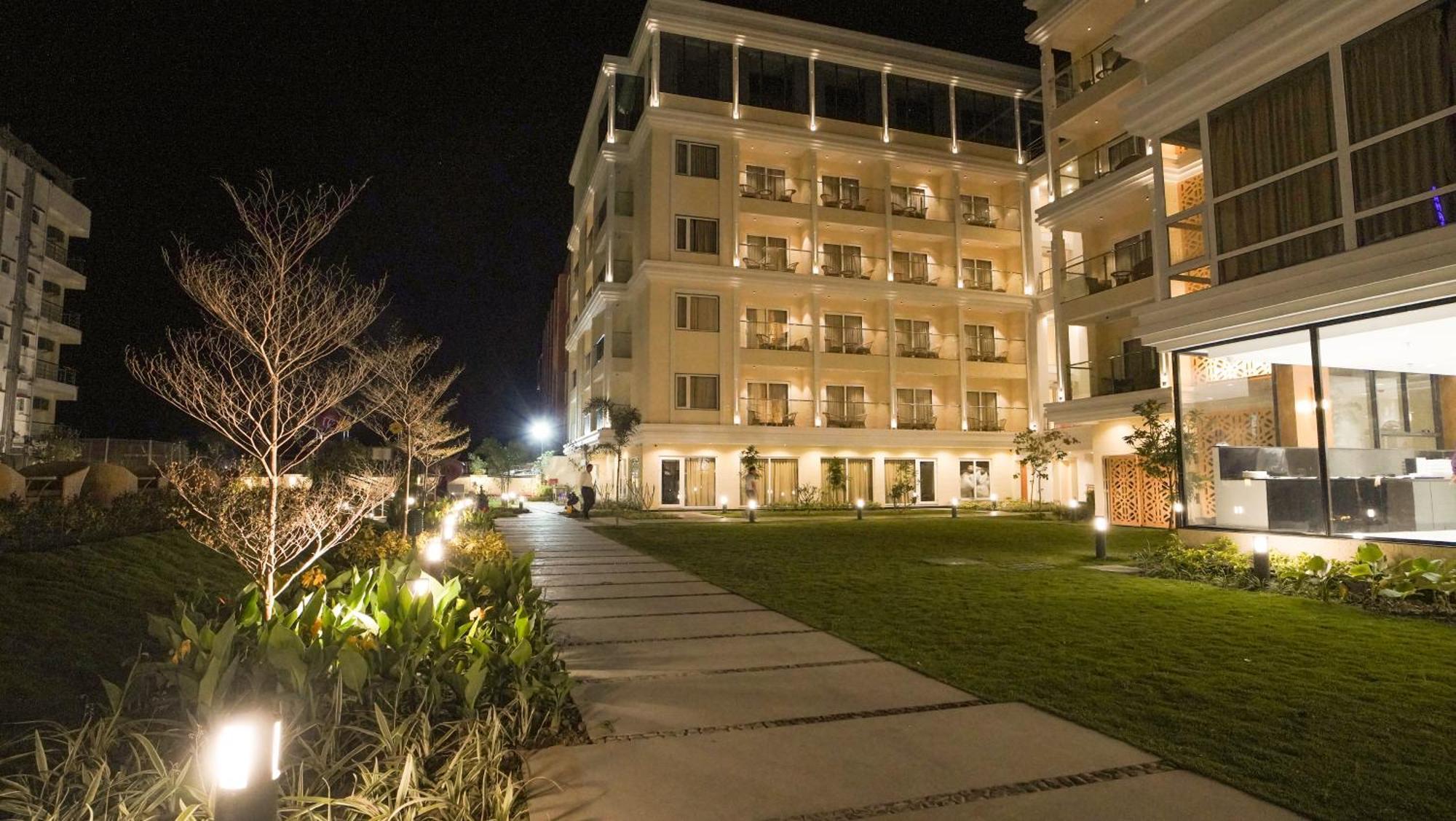 Antique Regency !! Luxurious Hotel In Digha !! Kültér fotó