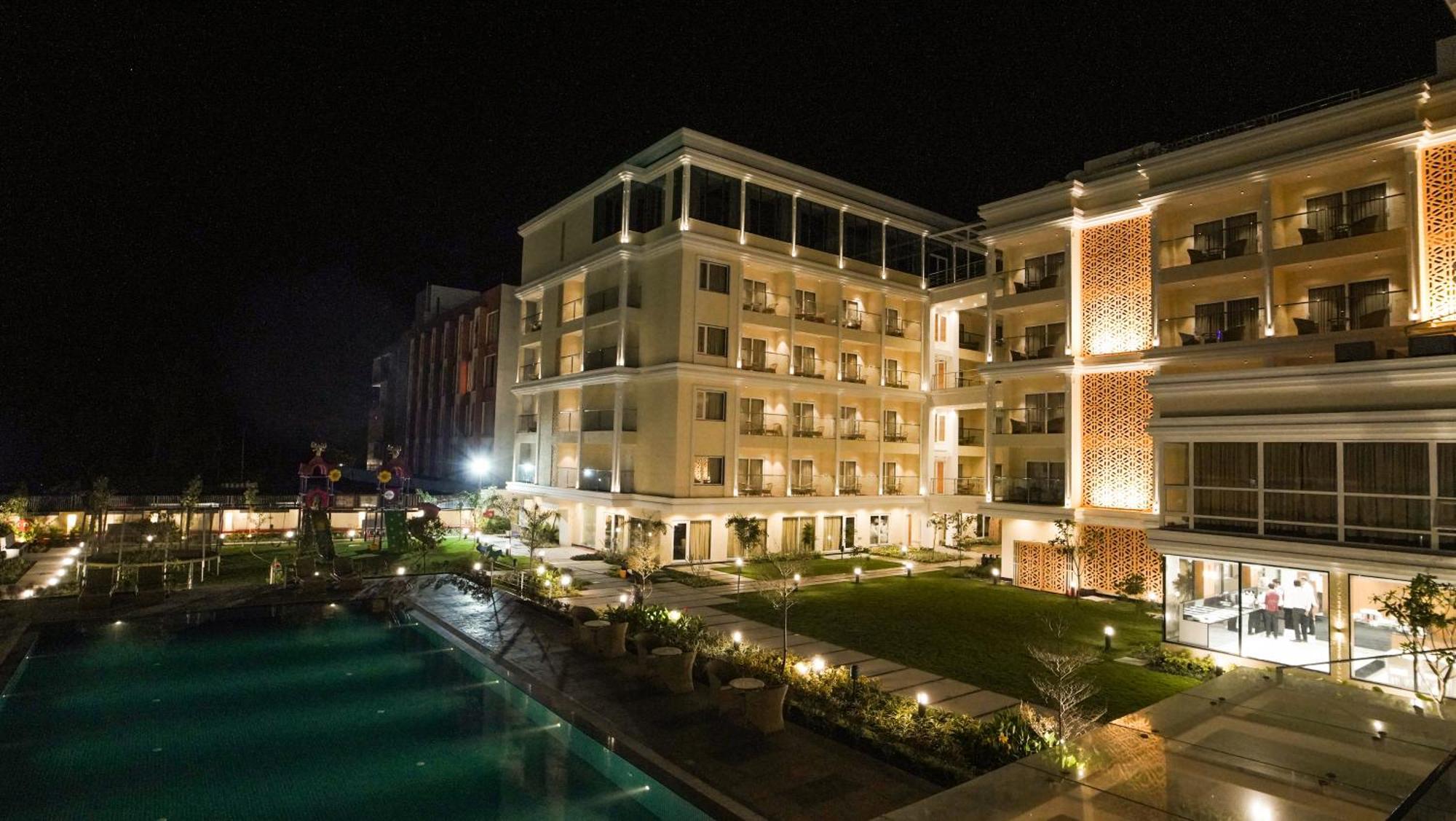 Antique Regency !! Luxurious Hotel In Digha !! Kültér fotó