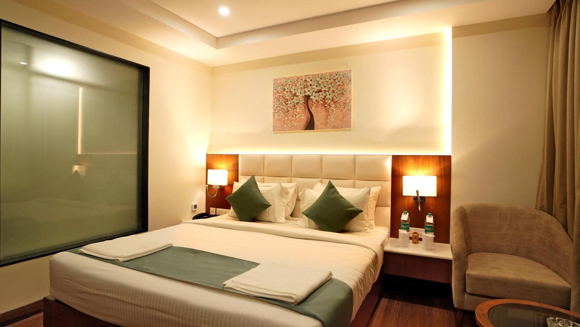 Antique Regency !! Luxurious Hotel In Digha !! Kültér fotó